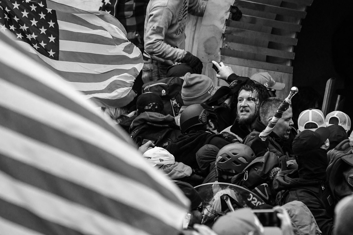 Mob at US Capitol